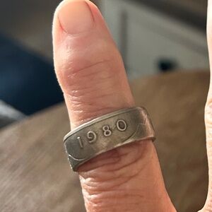 1980 Coin ring